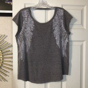 Rock & Republic Grey Top with Feather detail sz. M